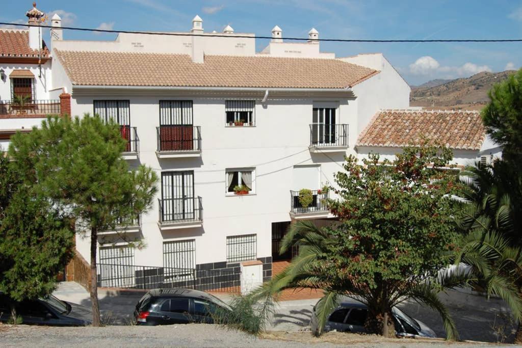 One Bedroom Penthouse Alora Εξωτερικό φωτογραφία
